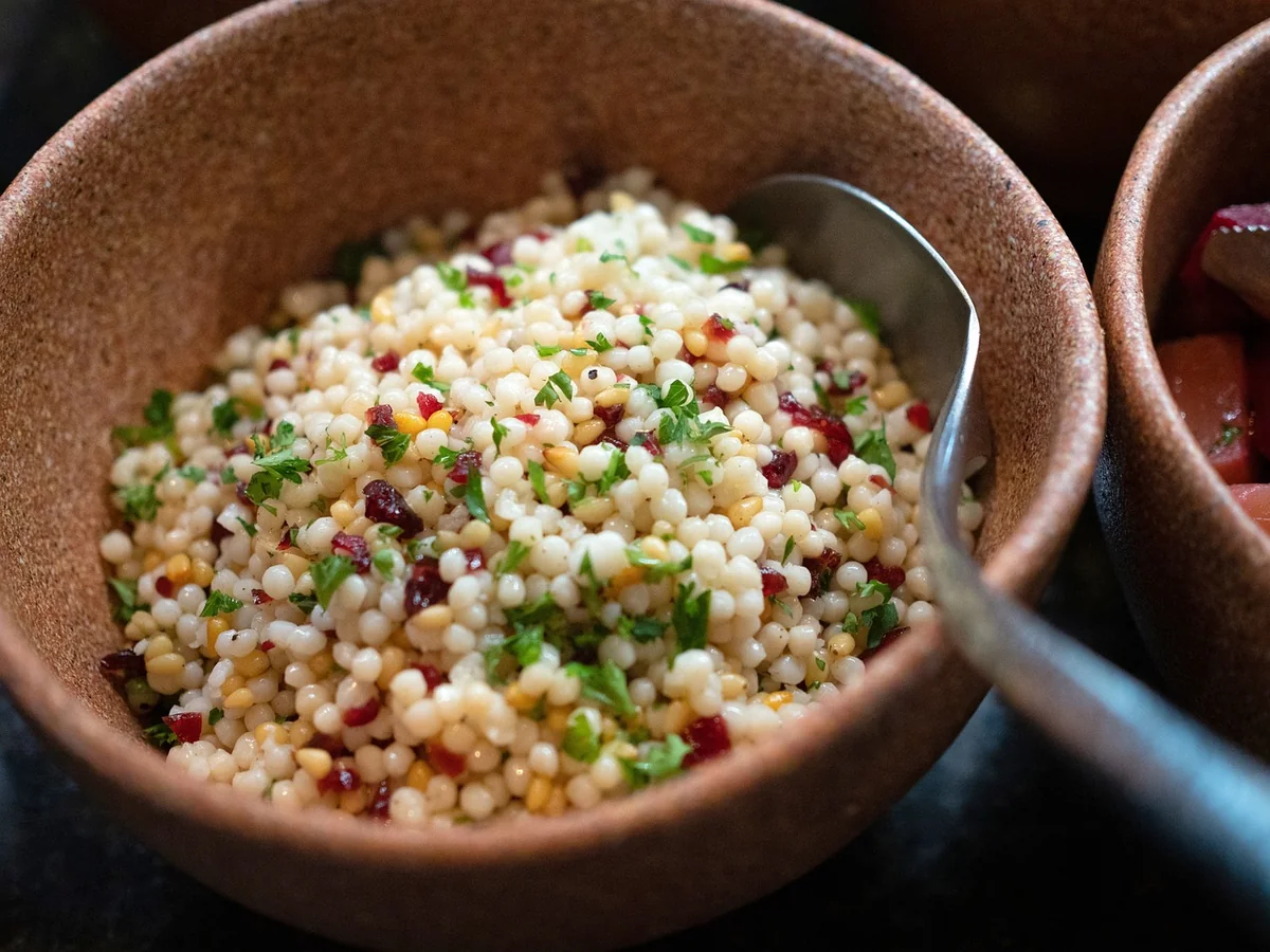 Couscous traditionnel ou couscous royal : quelle différence ?